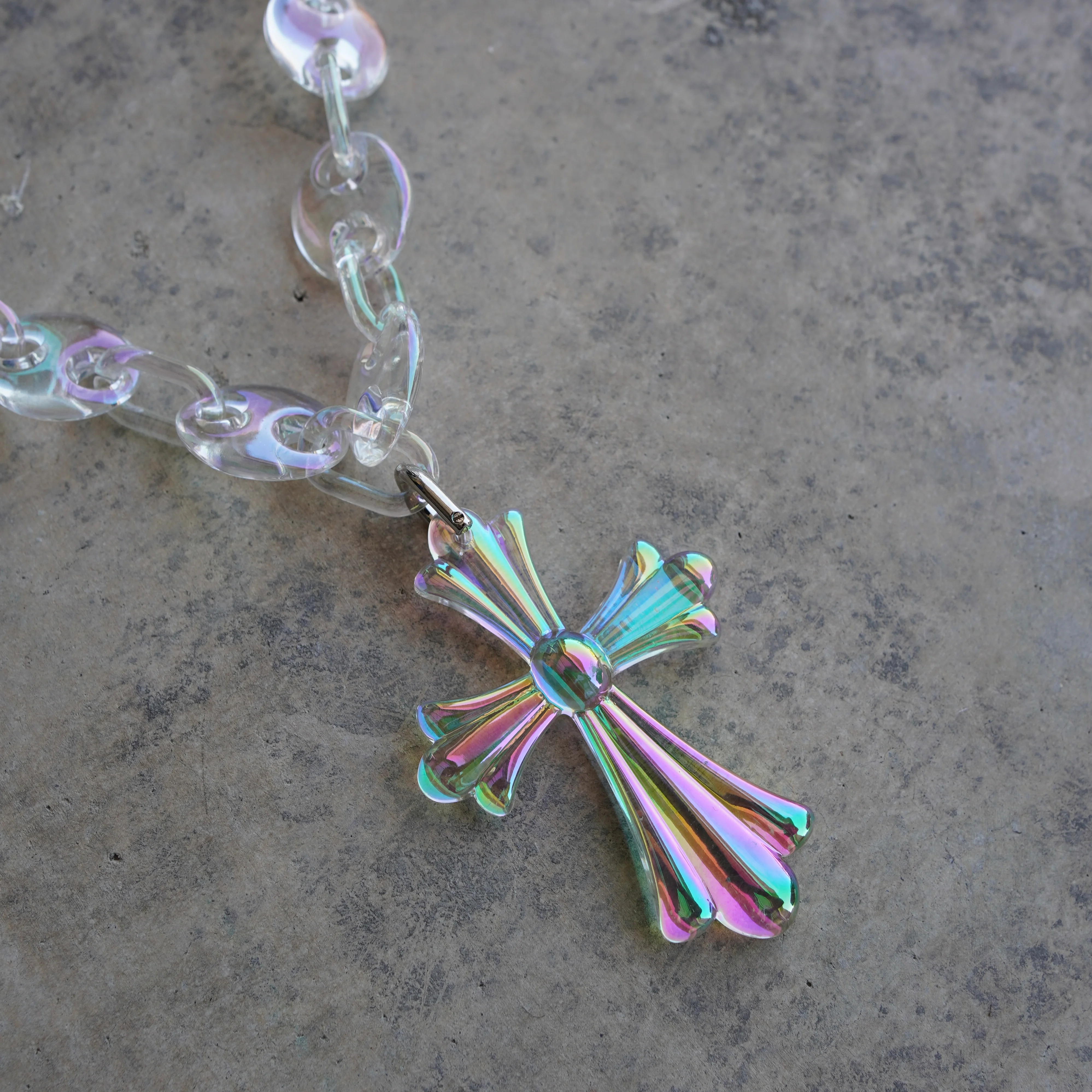 Opal Cross Link Necklace - Image 3